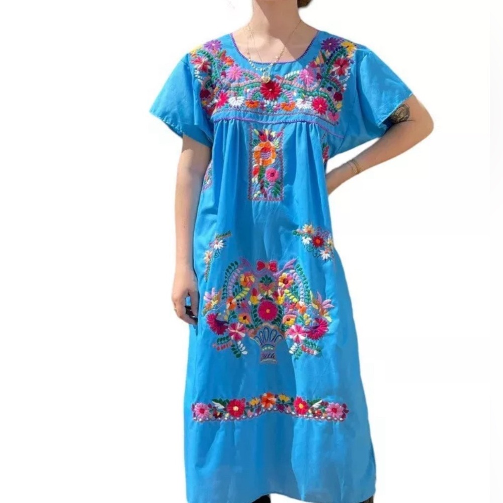 Vintage embroidered floral dress